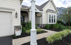 2562 Clemton Park E, Blacklick, OH 43004