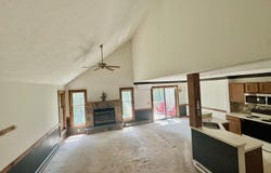 422 Oak Court, Tannersville, PA 18372