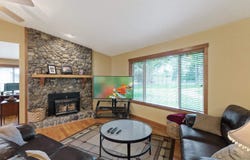 25715 E Trent Ave, Newman Lake, WA 99025