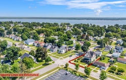 703 Michigan, Gladstone, MI 49837