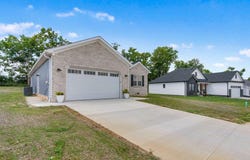 206 Max Cavnes Road, Danville, KY 40422