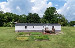 645 BARBERSHOP RD, EDINBURG, VA 22824