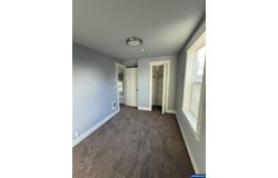 842 E St, Independence, OR 97351