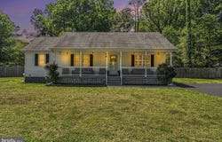 87 CEDAR Lane, COLONIAL BEACH, VA 22443