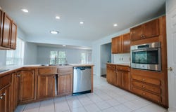 10199 Outer Lincoln Avenue, Newburgh, IN 47630-7630