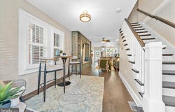 118 1/2 E CORK Street, WINCHESTER, VA 22601