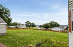 137 Carmichaels St, Dry Tav/Rices Landing, PA 15357
