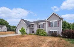 14609 Ivorystone Drive NE, Cedar Springs, MI 49319