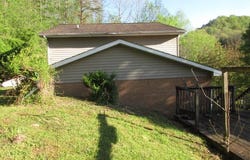 71 Slatelick Branch Road, Louisa, KY 41230