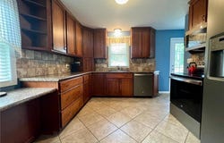 117 S Oregon Avenue, Morris, MN 56267