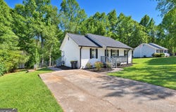 200 Prestigious Place, Senoia, GA 30276