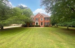 110 Wyngate Way, Fayetteville, GA 30215