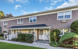 4426 Wilshire Lane, Oakdale, NY 11769