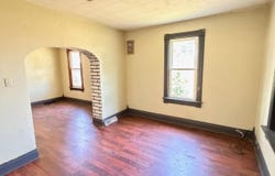 206 W 2ND ST, Calumet, IA 51009