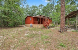 550 NW 73rd Way, Bell, FL 32619