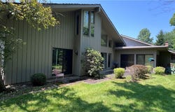 250 Laurel Circle unit: 13, Aurora, OH 44202