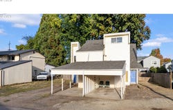 220 SE 28TH Ave, Hillsboro, OR 97123