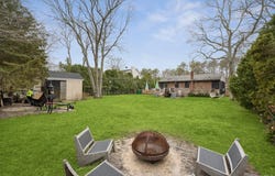 2786 Quogue Riverhead Road, East Quogue, NY 11942