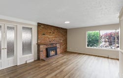 5804 N Maple St, Spokane, WA 99205