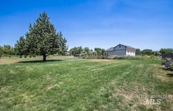 372 N Eagle Glen Ln, Eagle, ID 83616