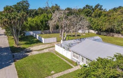 1014 W Samms Avenue, Port Orange, FL 32129