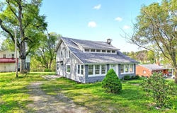 127 Rose Rd, Mount Pleasant, PA 15666