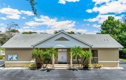 120 Pebble Shores Drive unit: 101, Naples, FL 34110