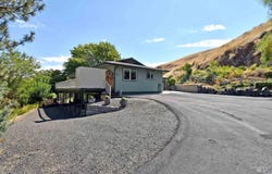 413 Garfield Street, Asotin, WA 99402