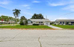 702 THUNDERBIRD Avenue, SUN CITY CENTER, FL 33573
