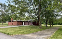 406 N Main Street, Cloverdale, IN 46120