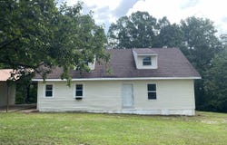 1413 Highway 317, Lockesburg, AR 71846