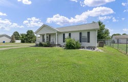 1201 Miller Pond Road, Franklin, KY 42134