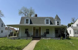 1070 N 8th, ROCHELLE, IL 61068