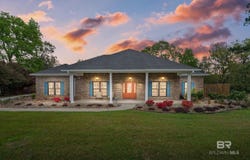 7180 Cannon Ball Circle, Bay Minette, AL 36507