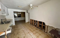 811 NE 5th Avenue, Crystal River, FL 34428