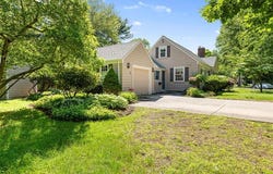 1 Joann Drive, Barrington, RI 02806