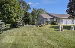 7581 Rivendell Drive SE, Grand Rapids, MI 49508