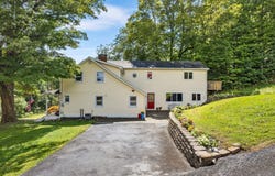 37 S Plank Road, Westtown, NY 10998