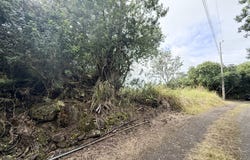 Kealakekua, HI 96750