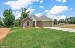 5870 Northwood Oaks, Shreveport, LA 71107