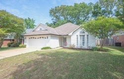 120 W Bound Street, Starkville, MS 39759
