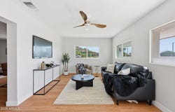 1502 E HATCHER Road, Phoenix, AZ 85020
