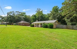 8100 Sylvan Way, Theodore, AL 36582