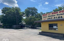5211 W 10th Street, Speedway, IN 46224