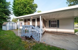 510 Missouri River Court, Adrian, MI 49221