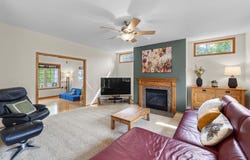 5713 Rosslare Lane, Fitchburg, WI 53711