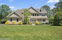 4 Hummingbird Court, Howell, NJ 07731