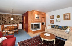 209 Perry Ave, Racine, WI 53406