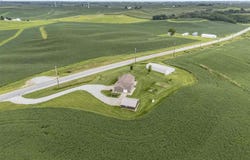1811 M Avenue, IA 52301
