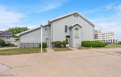 930 E Primrose Street, Springfield, MO 65807
